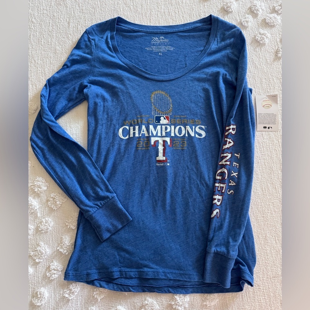NWT-Women's Majestic Threads Royal Texas Rangers 2023 World Series Champions
T2